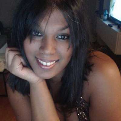 3277464876-Chloe